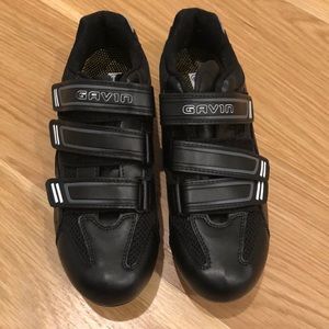 Gavin Spin Shoes - Delta Cleats